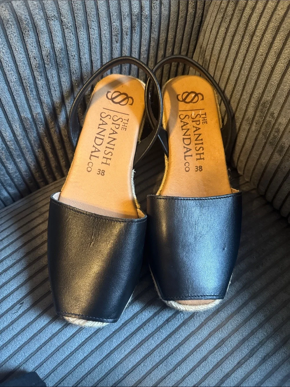 The Spanish sandal company Black Leather Slingback Espadrille Wedges 38